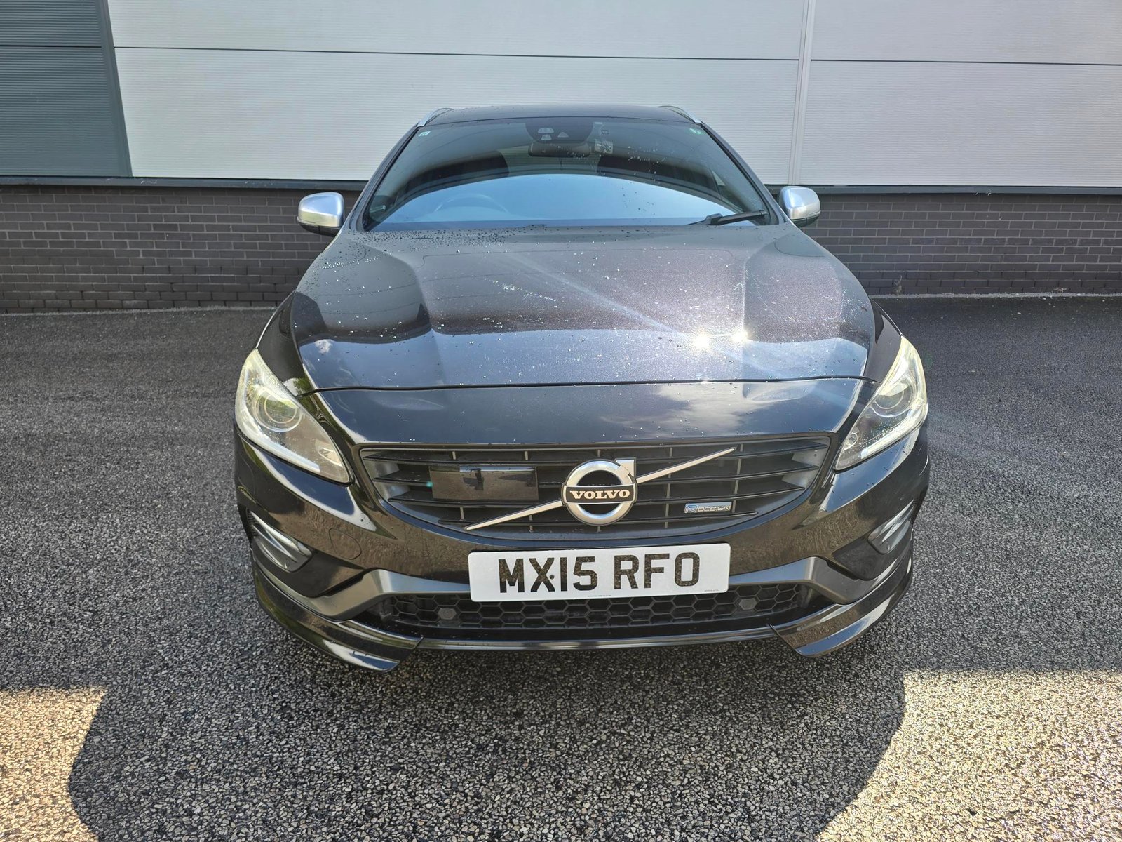 2015 Volvo V60 3.0 T6 R-Design Lux Nav Estate 5dr Petrol Geartronic AWD Euro 5 (304 ps)