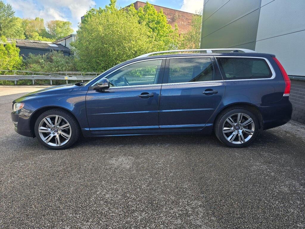 2013 Volvo V70 3.0 T6 SE Lux Estate 5dr Geartronic AWD Euro 5 (304 ps)