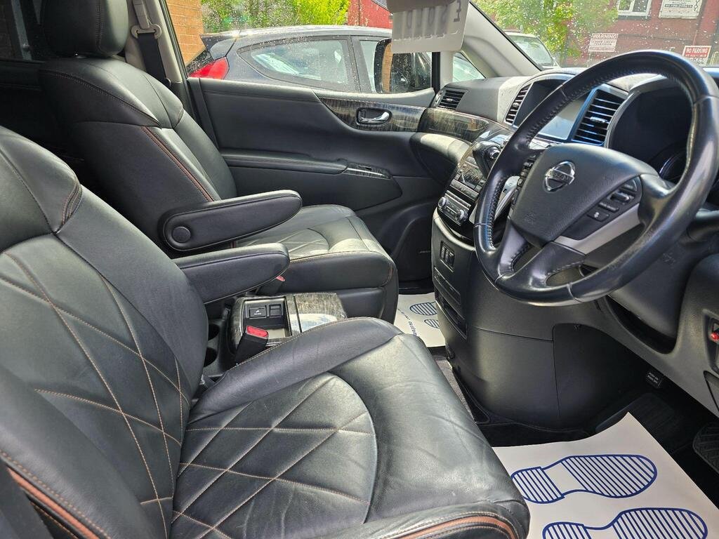2014  Nissan Elgrand 3.5 V6 Nismo Edition